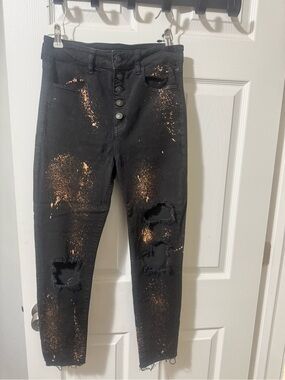 American Eagle Outfitters Black High-Rise Distressed Jeans with Bleach Splatter